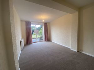 Dining Room- click for photo gallery